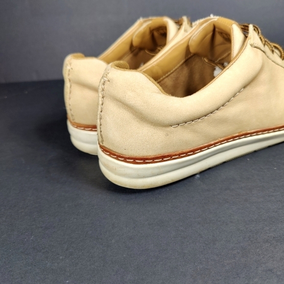 Clarks Leather Unstructured Sneakers Comfort Walking Stylish Women Shoes Size 10 - Picture 7 of 11